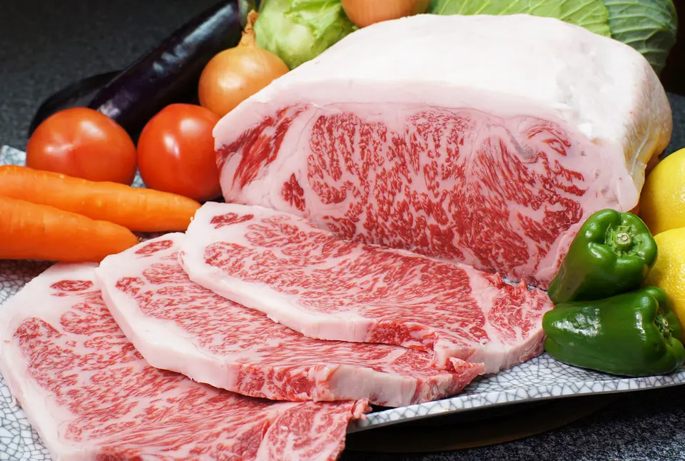 近江牛サーロインステーキ　2枚（約200ｇ×2枚）_0