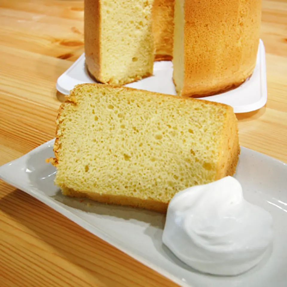 【和三盆100%使用】【無添加】シフォンケーキ 屋島シフォン「プレーン」_0