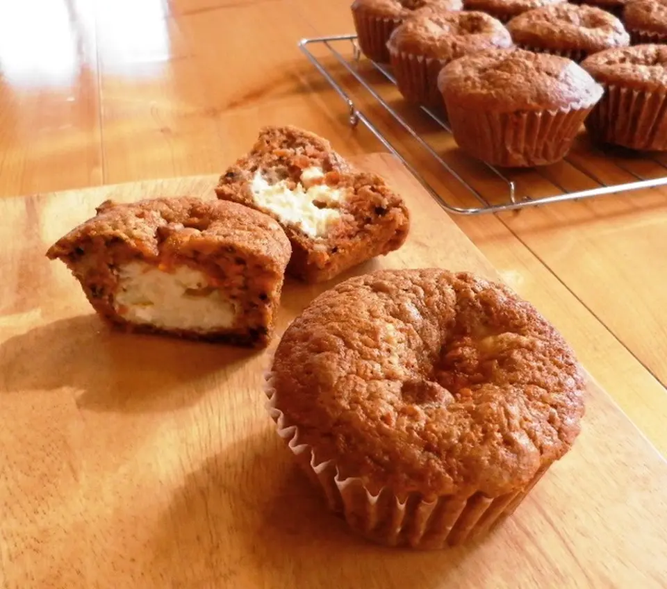 キャロットケーキ　レギュラーサイズ（4個入り）_0