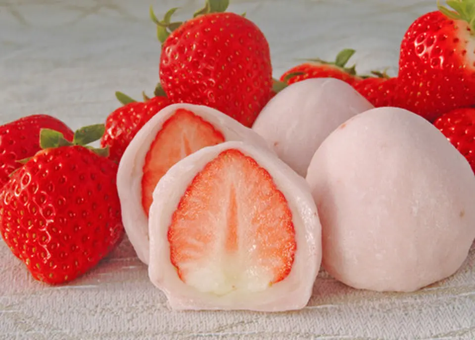 さぬき姫のかほり餅 ～大粒いちごの柔らかな口どけ～ 8個入り_0