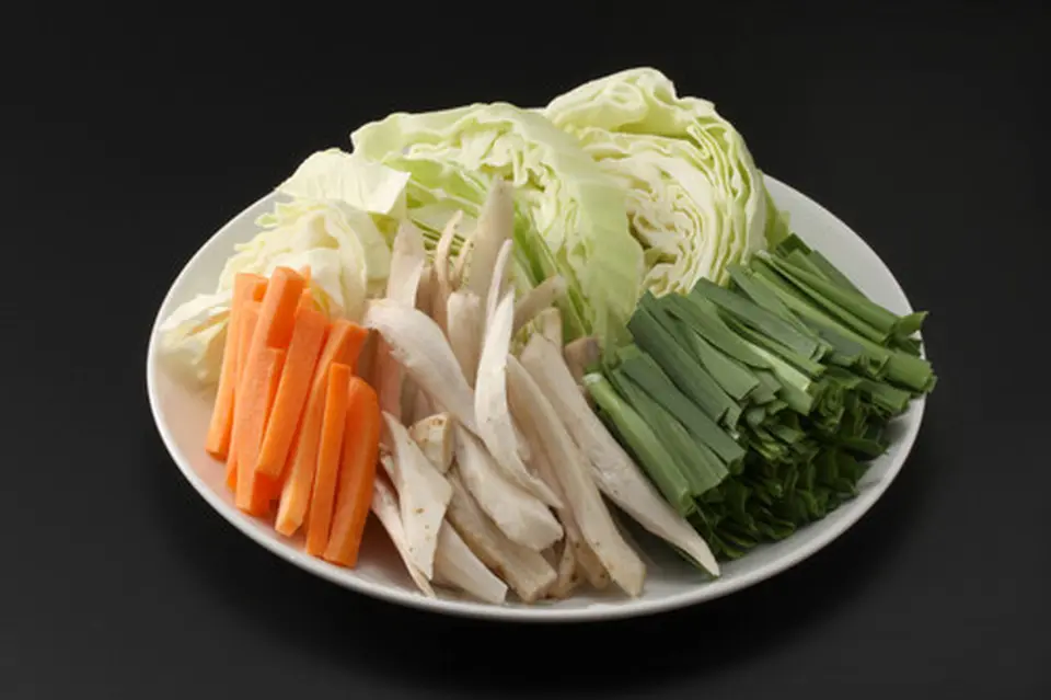 博多国産牛生もつ鍋セット（2～3人前）【野菜付】_3