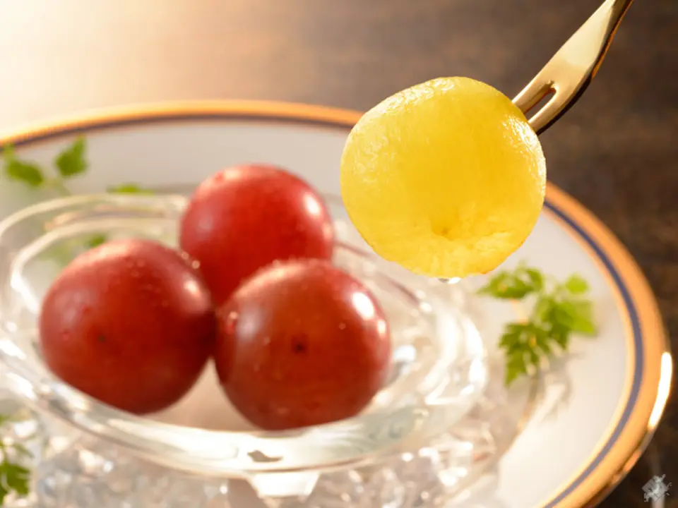 食べる宝石！石川県産ルビーロマン 500～700g_1