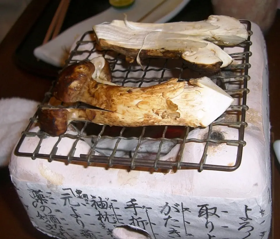 天然きのこ　国産松茸極上150g_0