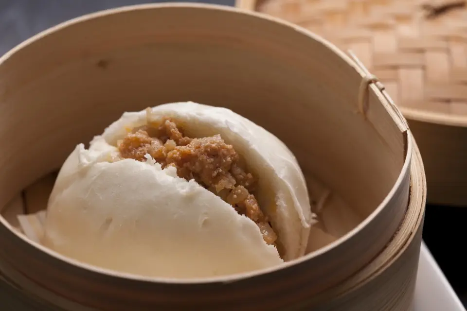 明包(めんぱお)　味の丸屋 辛子明太子入り豚まん_0