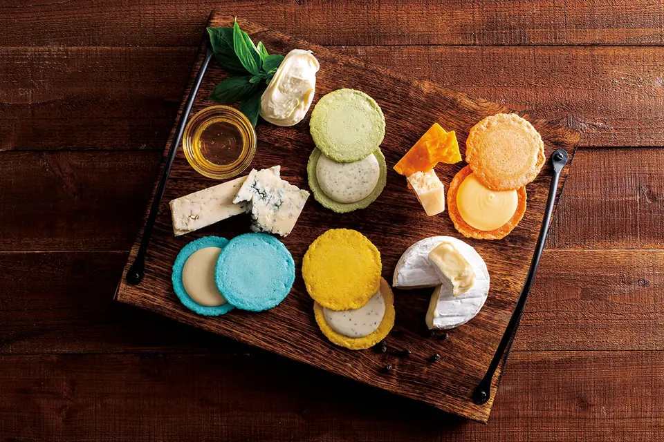 クアトロえびチーズ 24袋入_2