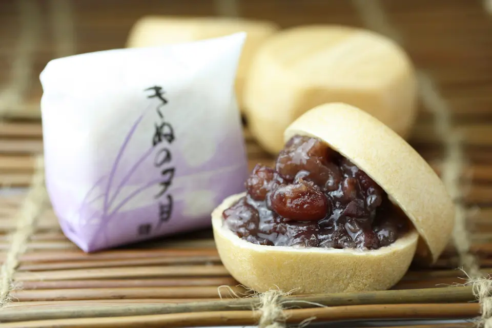 翁屋最中「きぬの夕月」6個入り_0