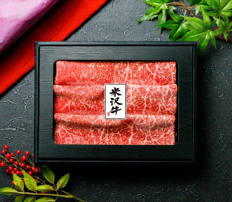 米沢牛 上モモ すき焼き用300g_0