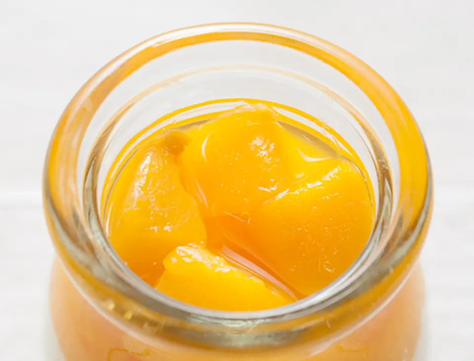 沖縄県産贅沢マンゴーレアチーズケーキ4個セット_2