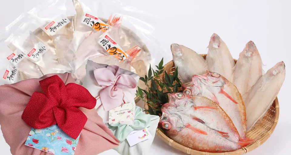 山陰浜田港干物ご贈答セット 母の日用 のどぐろ(90g前後) 2枚、ササカレイ(60g前後）4枚_0