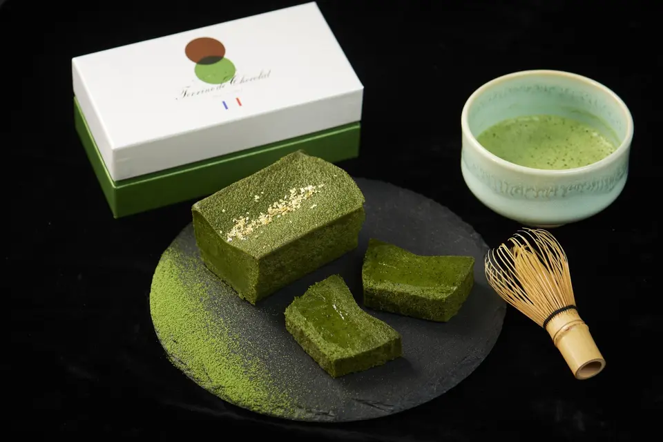神楽坂　テリーヌ ドゥ ショコラ オ 抹茶_1