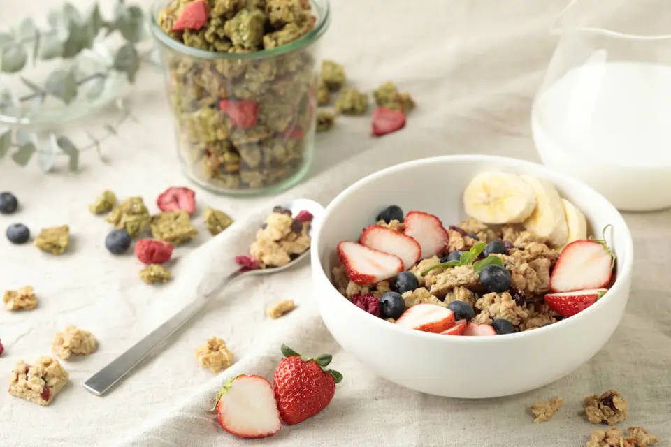 米粉グラノーラ  黒ごまきな粉 200g_0