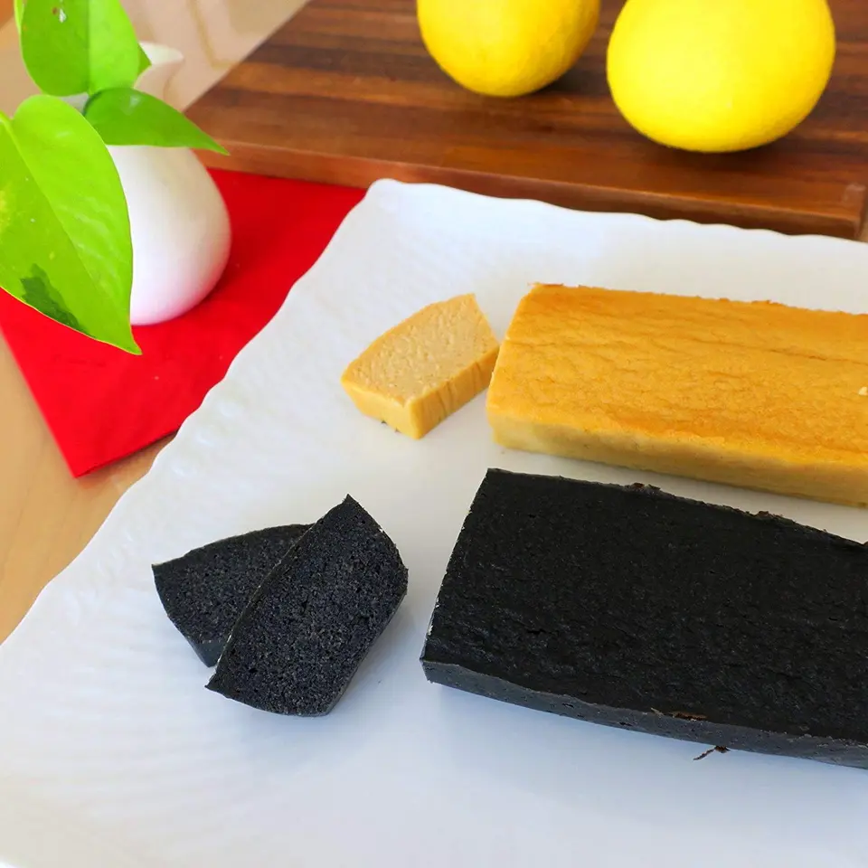 おからケーキ（黒ごま・ プレーン 2本組）_0