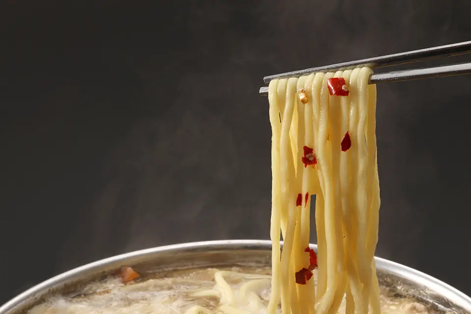 【味噌味】博多国産牛生もつ鍋セット（4～5人前）【野菜付】_3