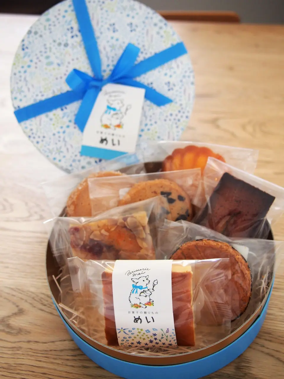 お菓子の贈りものBOX_0