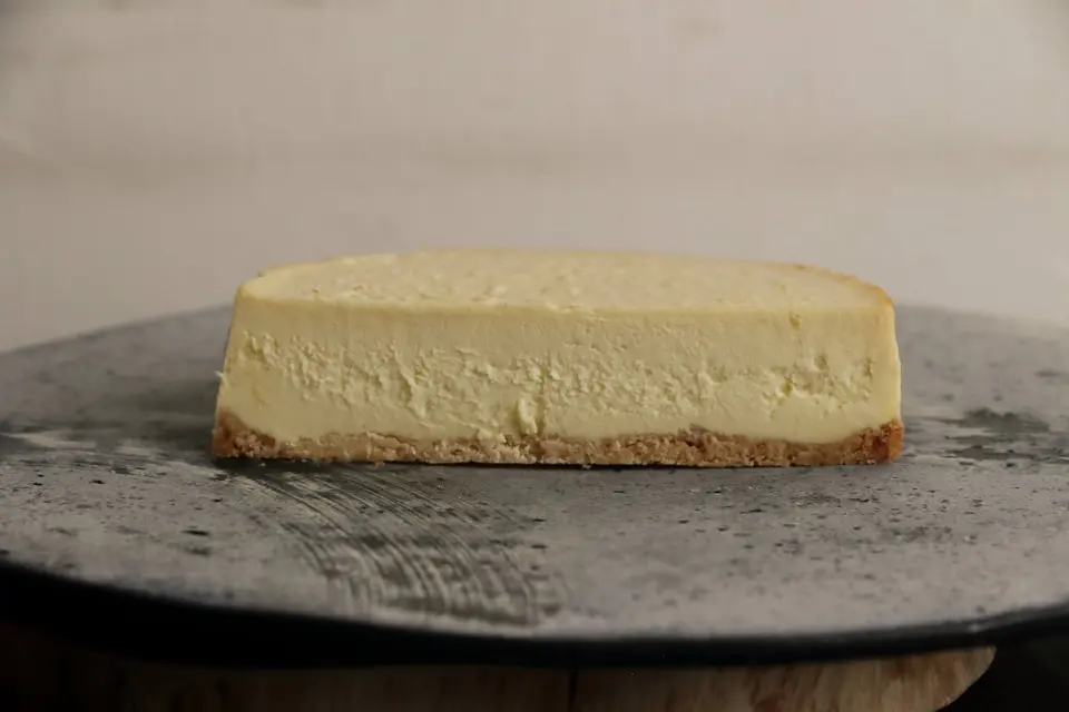 はちみつとイタリア産ゴルゴンゾーラのチーズケーキ_1