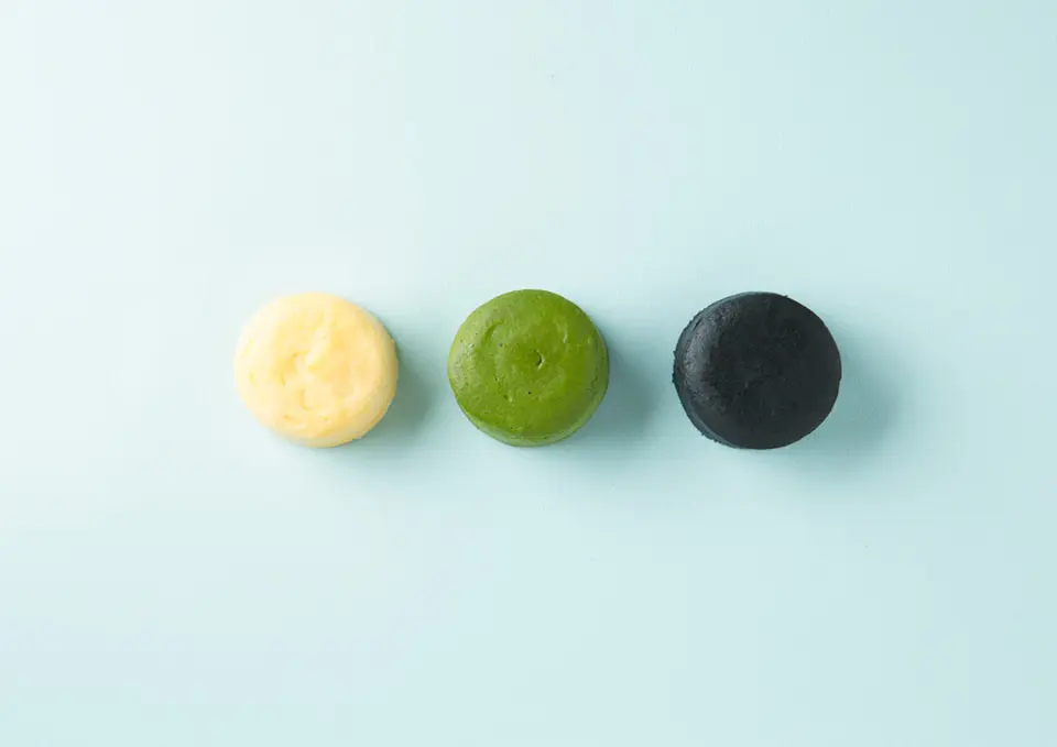 濃チーズケーキ(宇治抹茶・クリーム・竹炭) 6個入_0