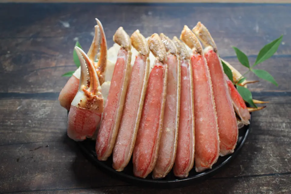 極上特大生ズワイガニ800グラム_0