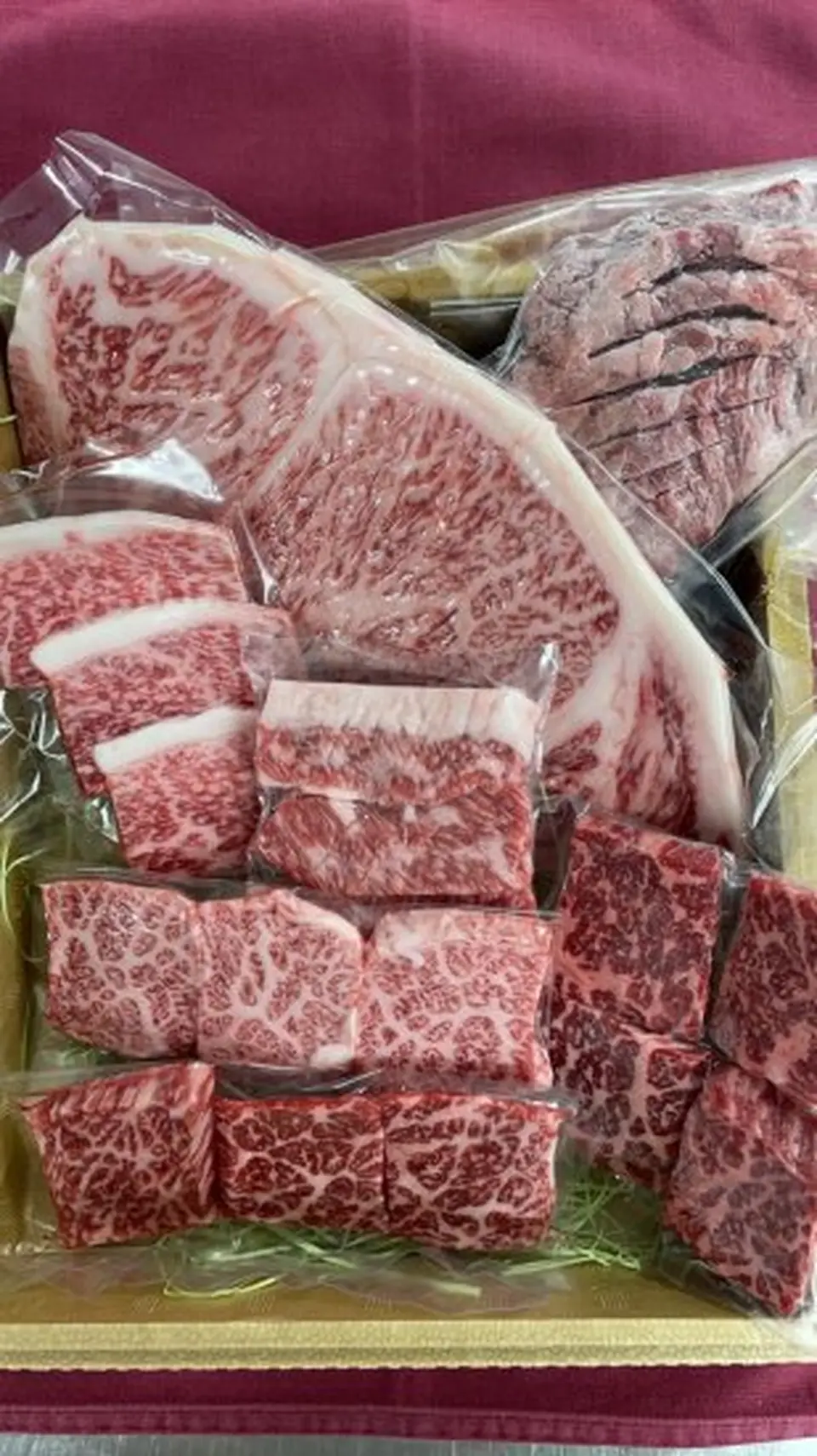 A5黒毛和牛まるごと一頭みつる盛り_1