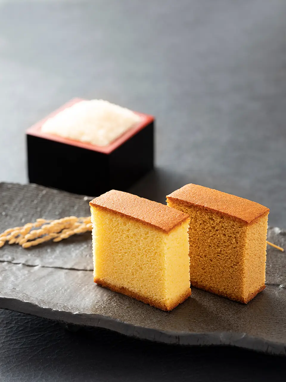 銀座 お米のかすてら(しお・黒糖2本セット)_0