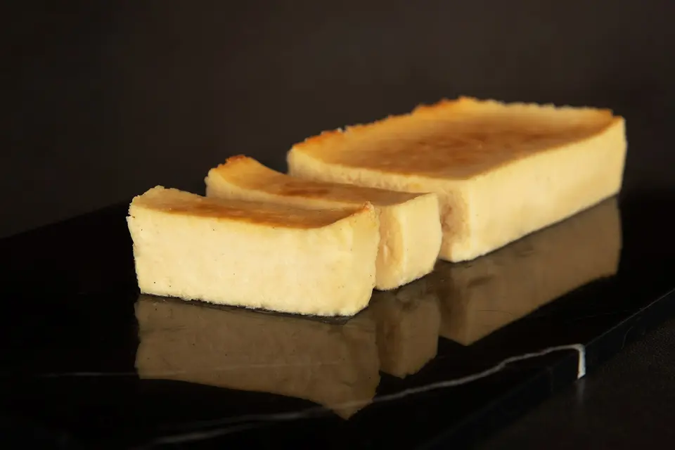 ホワイトチーズケーキ_0