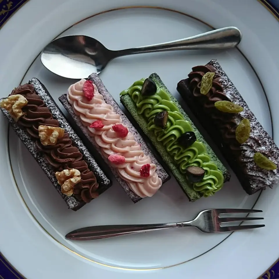 4種の濃厚ガトーショコラ_0