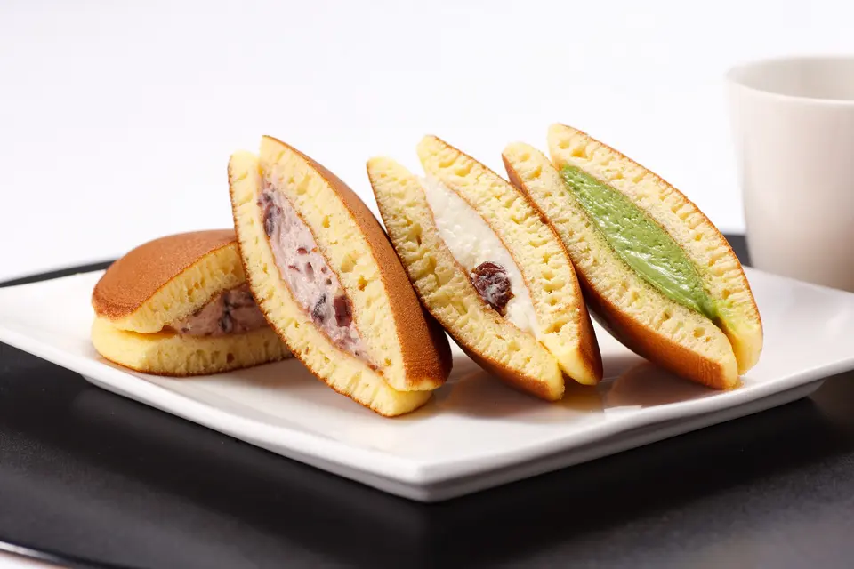 クリーム小町 アソート（小豆／宇治抹茶／チーズ）6個入り(どら焼き）_0