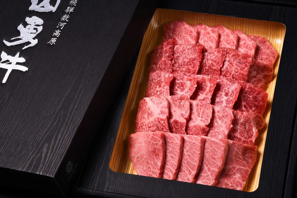 熟成飛騨牛(山勇牛) 焼肉 おまかせ5種盛合せ 300g_0
