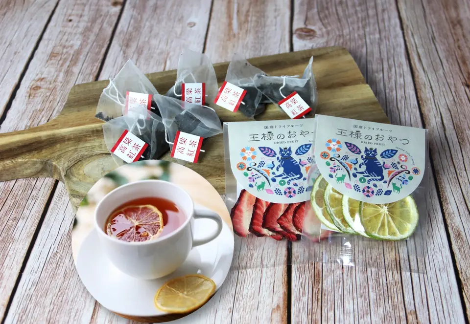 和紅茶セット（ドライフルーツイチゴ＆レモン、和紅茶）_0