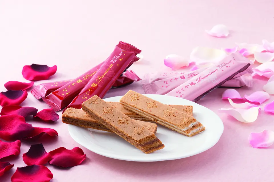 なごや嬢プレミアム36本入（ホワイトチョコレート＆チョコレートサンド）_0