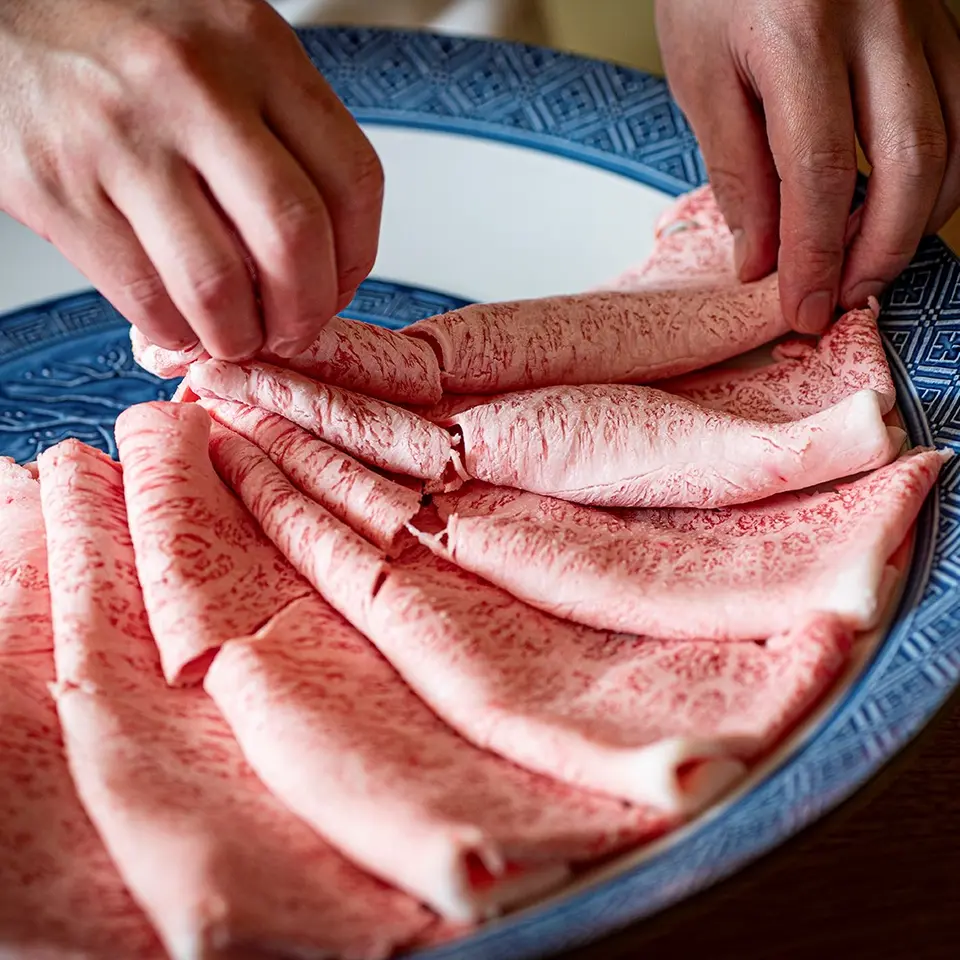 「綿肉」松阪牛A5特選霜降りしゃぶしゃぶ・すき焼き用（ウデ・ミスジ）600g_0