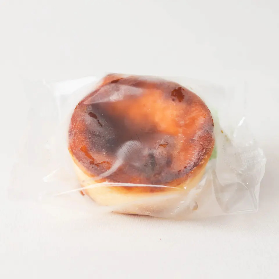 ２種チーズのバスクチーズケーキ_1