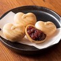握手をしている形の「あいさつ最中」餡もこだわりました。