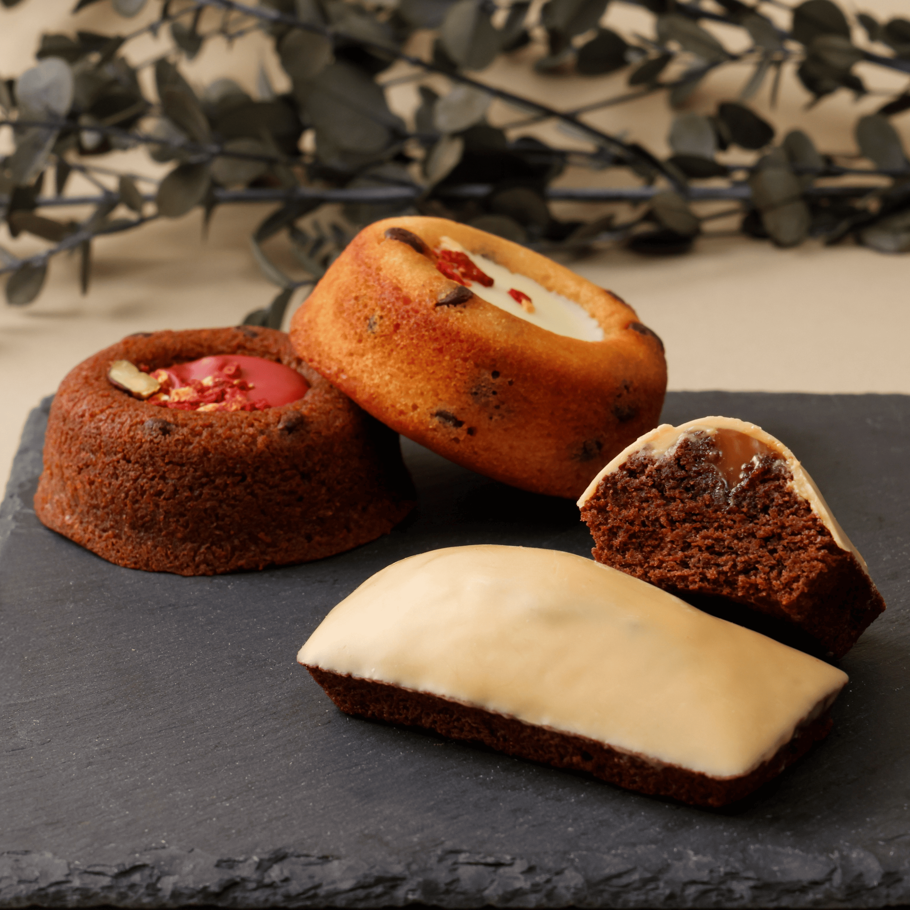 パティスリー＆カフェ デリーモ「ティグレ・フィナンシェブロンド