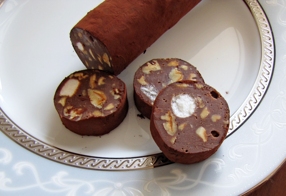  SAUCISSON CHOCOLAT（ソシソンショコラ）