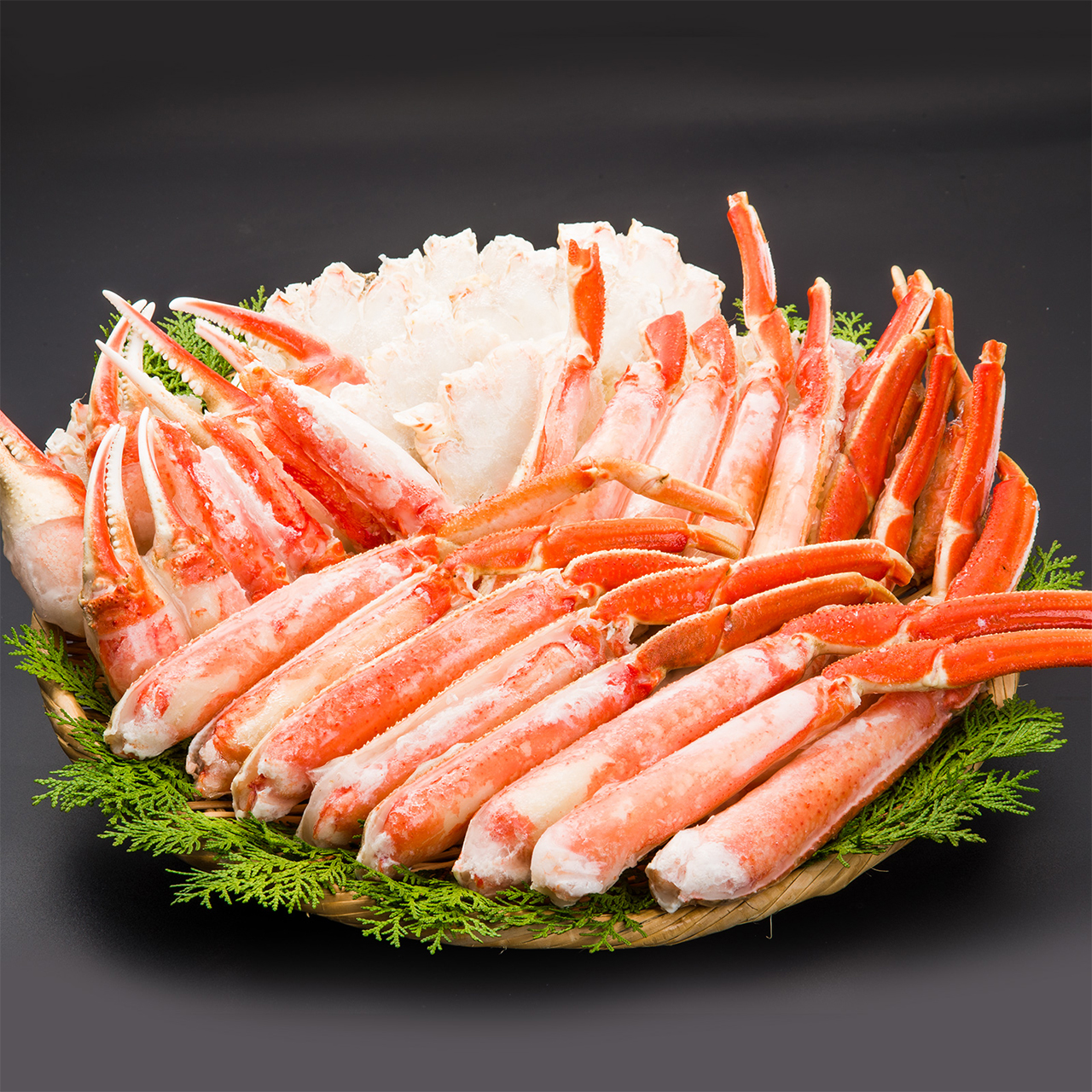 ボイルズワイガニハーフカット盛り合わせ 総重量：約2kg(正味1.6kg)_0