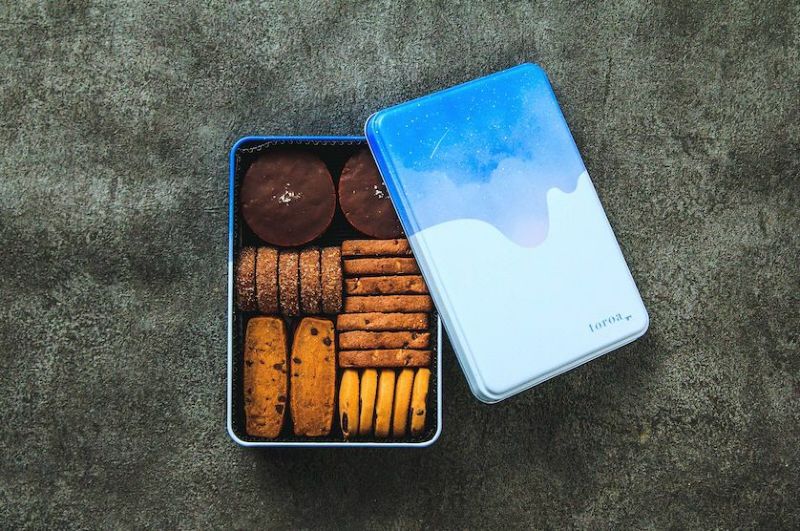 チョコだらけクッキー缶