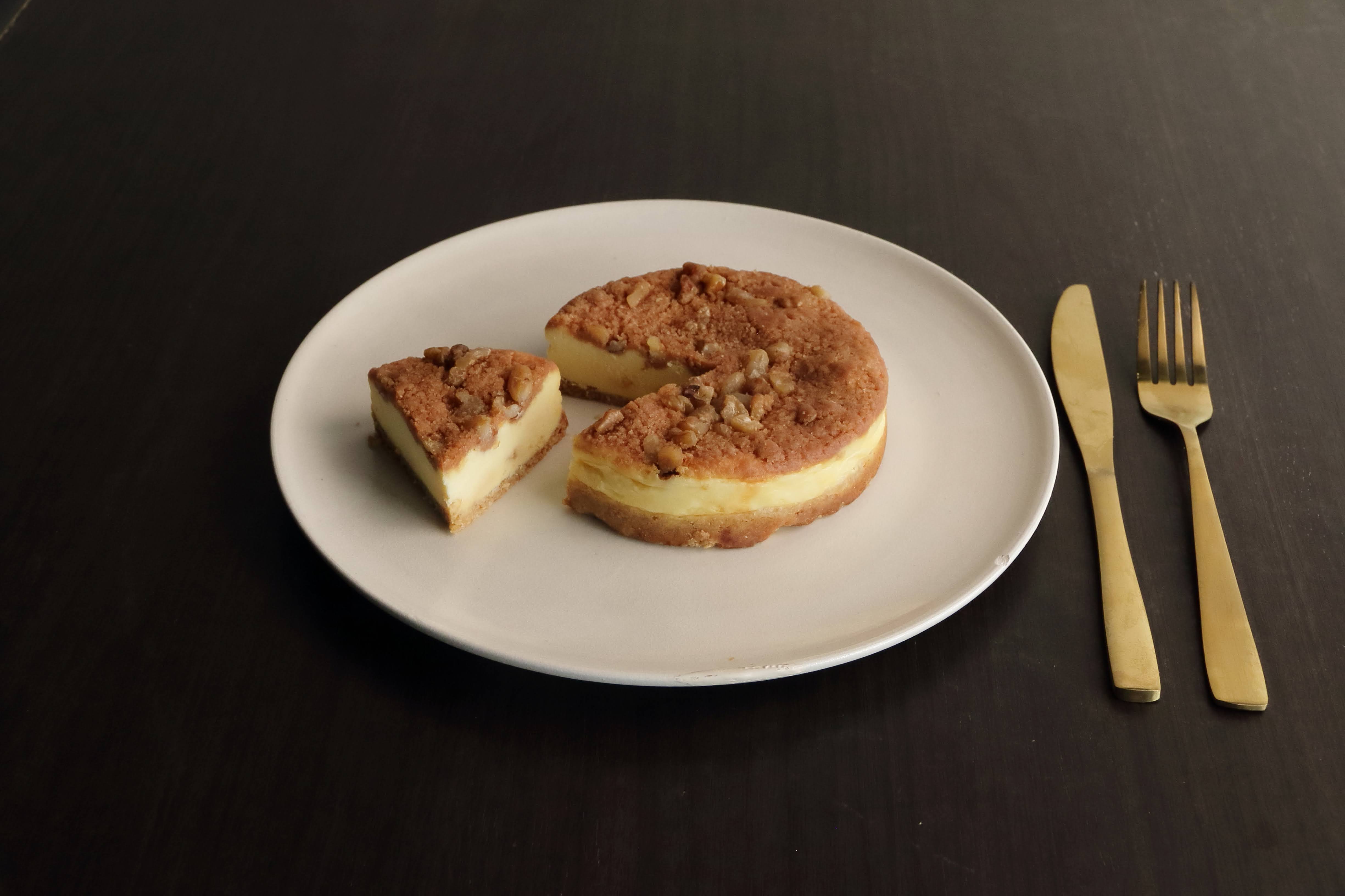シナモンクランブルクッキーと国産林檎たっぷりのチーズケーキ_2