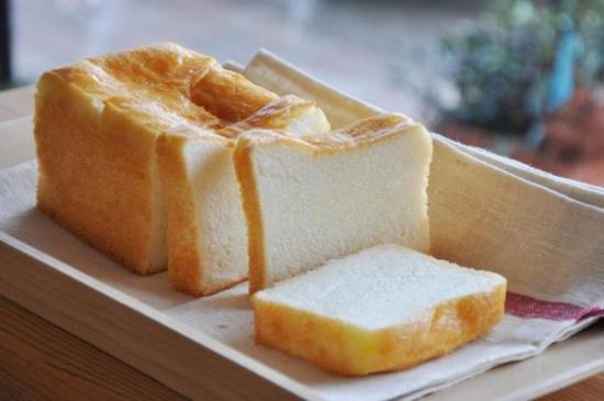 グルテンフリー米粉食パン　1斤_0