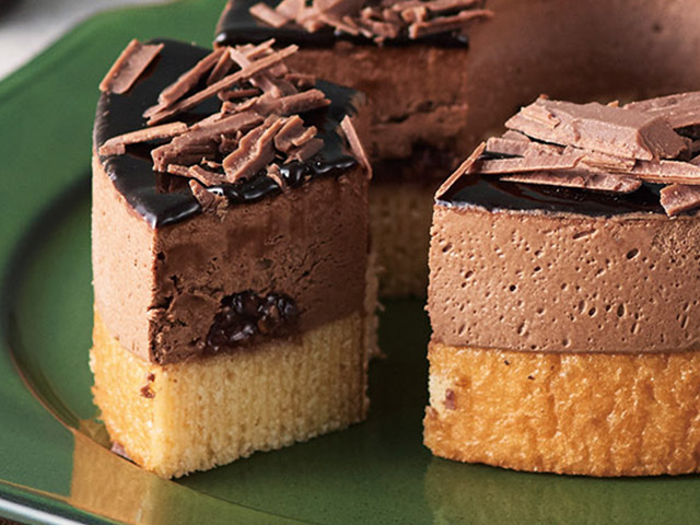 お取り寄せ(楽天) TVで紹介されました! ドゥーブルとろけるムース バームクーヘン チョコ 価格2,700円 (税込)