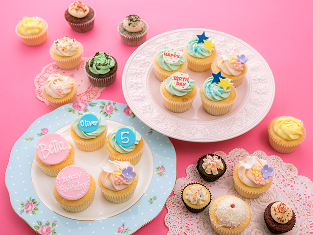 Bellas Cupcakes「アソートセレクション（カップケーキ）12個入り」モニター審査員の口コミ・評判一覧[お取り寄せ口コミ検索]：おとりよせネット  - 通販グルメ・スイーツ・ギフト・口コミ・ランキング