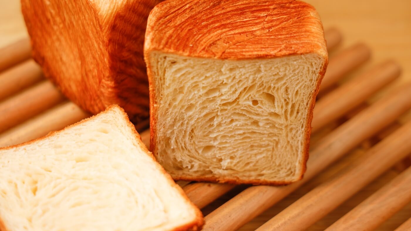 銀座の食パン「香」（2斤）とクロワッサン食パンスタンダード（1斤）セット_1
