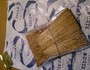 品質を保つ竹皮に包まれていました。