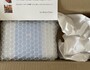 箱を開けるとこんな感じで入っています。
