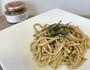 生パスタにソースとして絡めて
